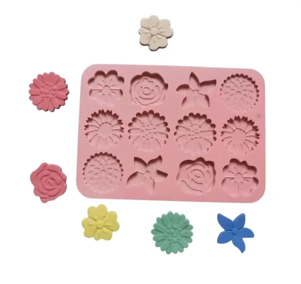 Molde de silicona con forma de flor de 12 cavidades - Image 6